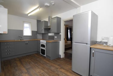 6 bed house, Beaumont Road, St Judes, Plymouth, PL49BN - Image 1